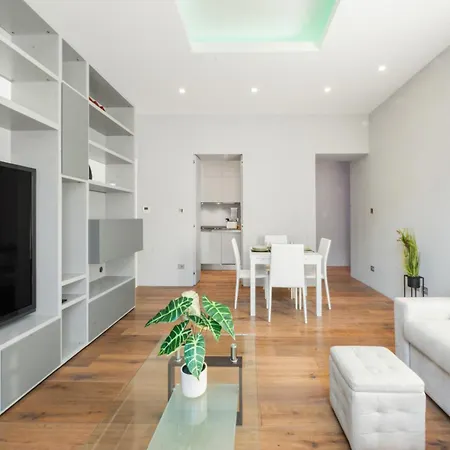Idromassaggio Brera - 5 Min Duomo Apartment