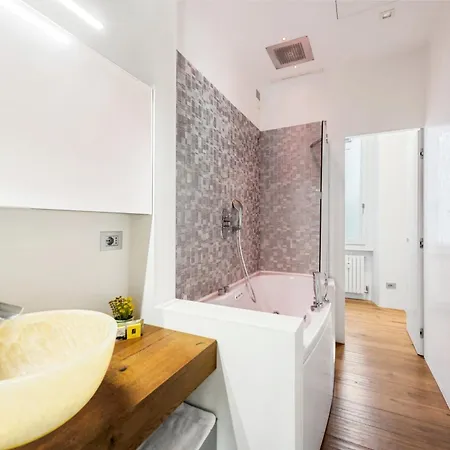 Idromassaggio Brera - 5 Min Duomo Apartment *