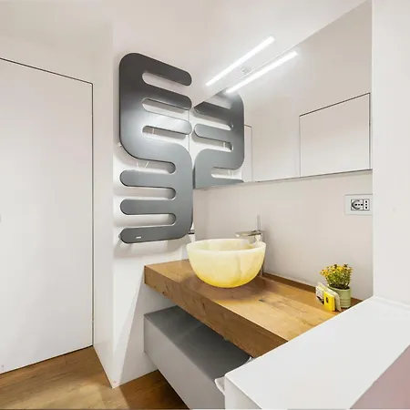 Apartment Idromassaggio Brera - 5 Min Duomo *